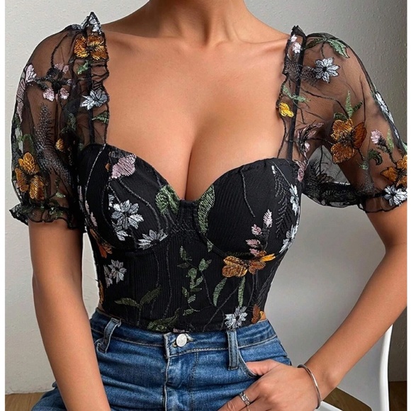 Cozy Beige Button Down Denim Pockets Oversized Cardigan - Picture 3 of 4